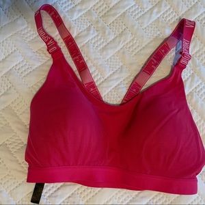 VS sports bra